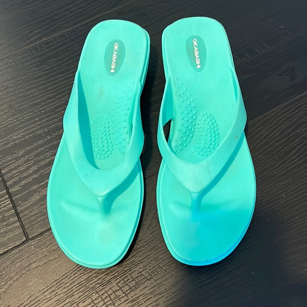 Okabashi Teal Flip Flops Like New Worn once!